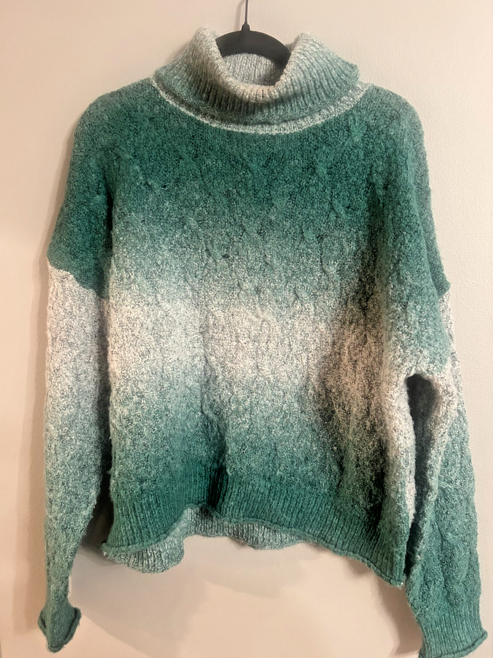 KUT From The Kloth Turtleneck Knit Sweater Women M Green Gray Colorblock Ombre
